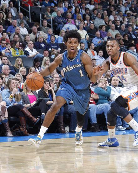 二是稳健控 二是稳健控