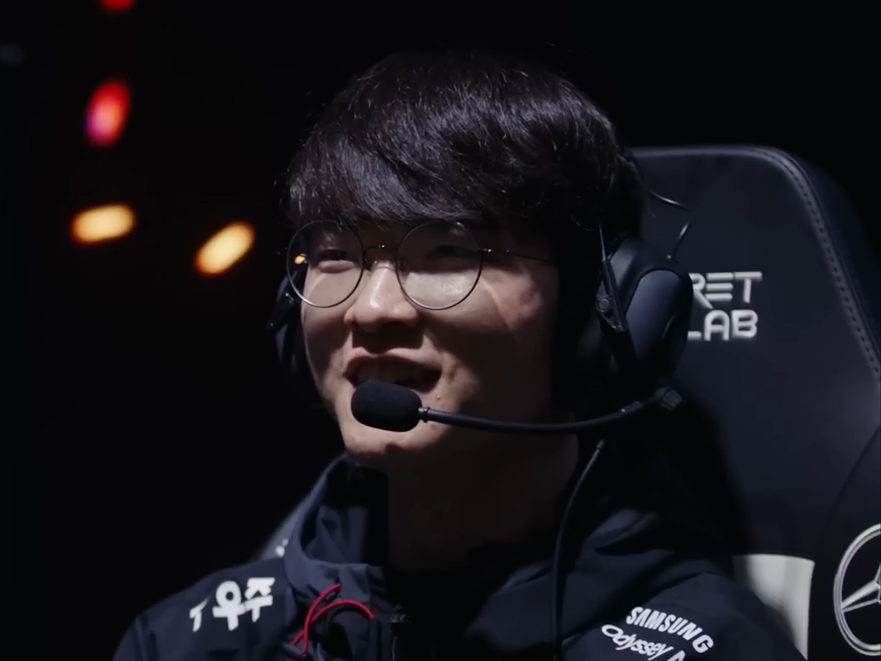 与中老年群 与中老年群